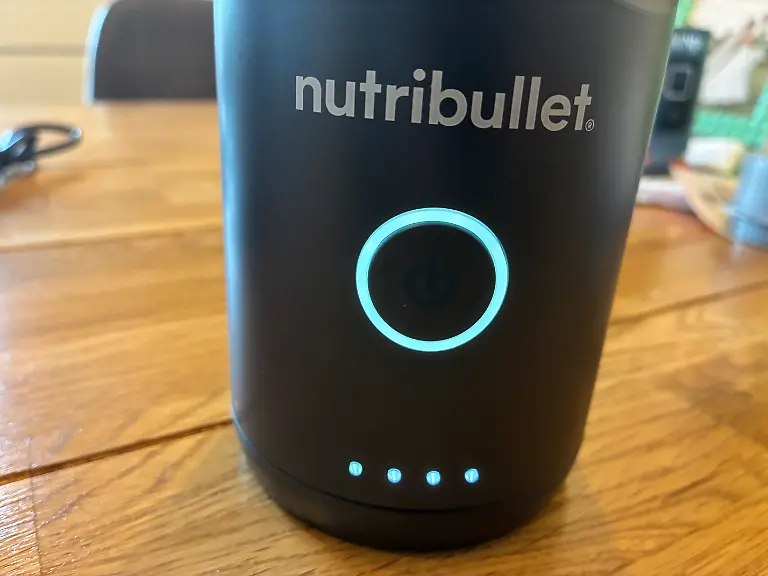 Akkustandanzeige beim nutribullet Flex